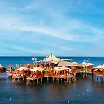 Resort Vonresort Golden Coast & Aqua Side