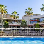 Vonresort Golden Coast & Aqua 5*