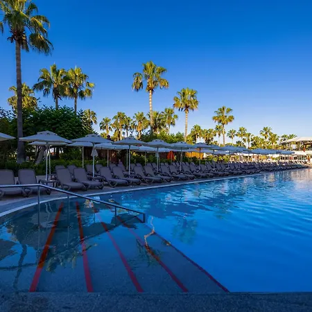 Vonresort Golden Coast & Aqua Complex Side