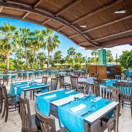 Rezort Vonresort Golden Coast & Aqua 5*