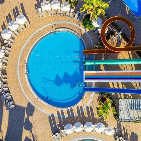 Vonresort Golden Coast & Aqua Resort