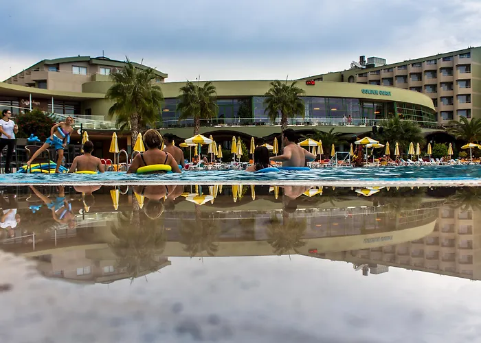 Resort Vonresort Golden Coast & Aqua