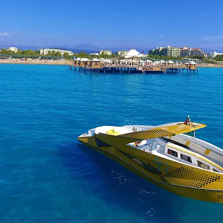 度假村 Vonresort Golden Coast & Aqua 5*