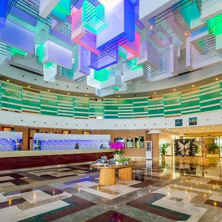 Vonresort Golden Coast & Aqua 度假村 锡德